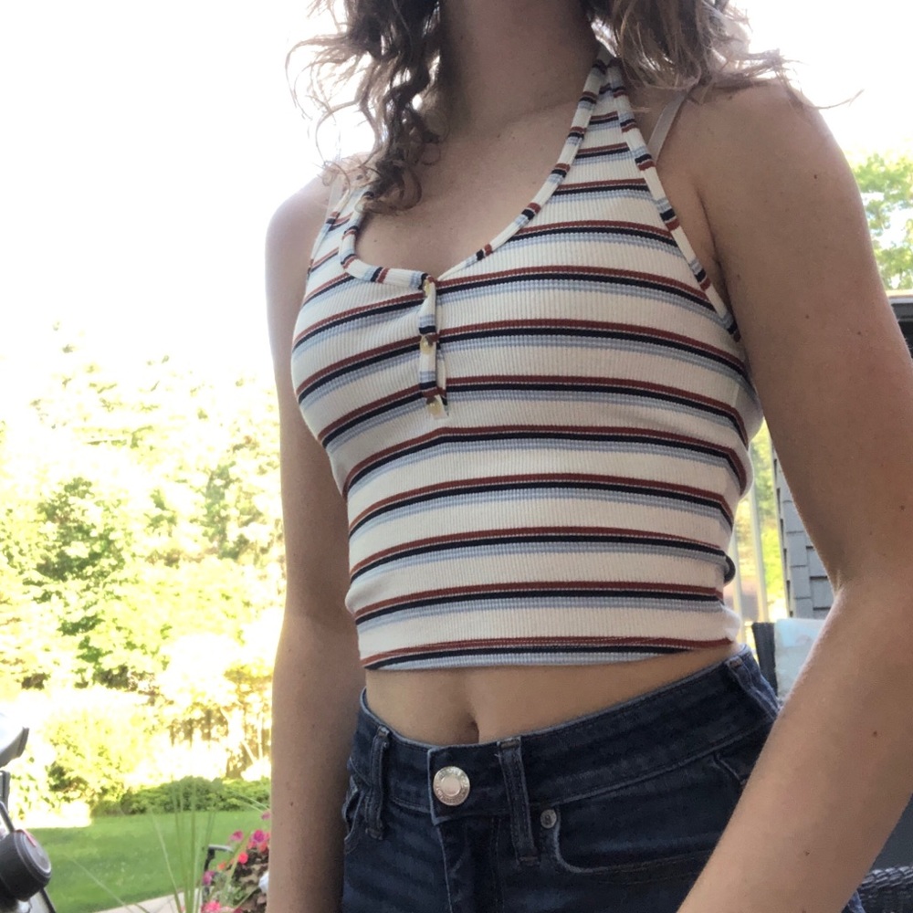 Garage halter top